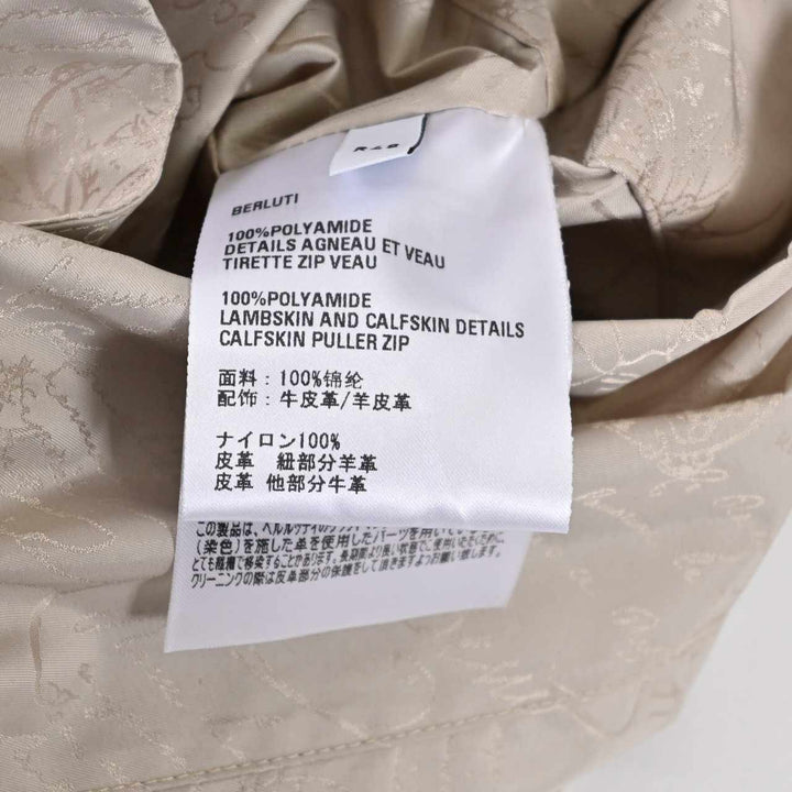 ベルルッティ BERLUTI フード付きブルゾン R28OBU100 001 D48 ベージュ 2025SS メンズ