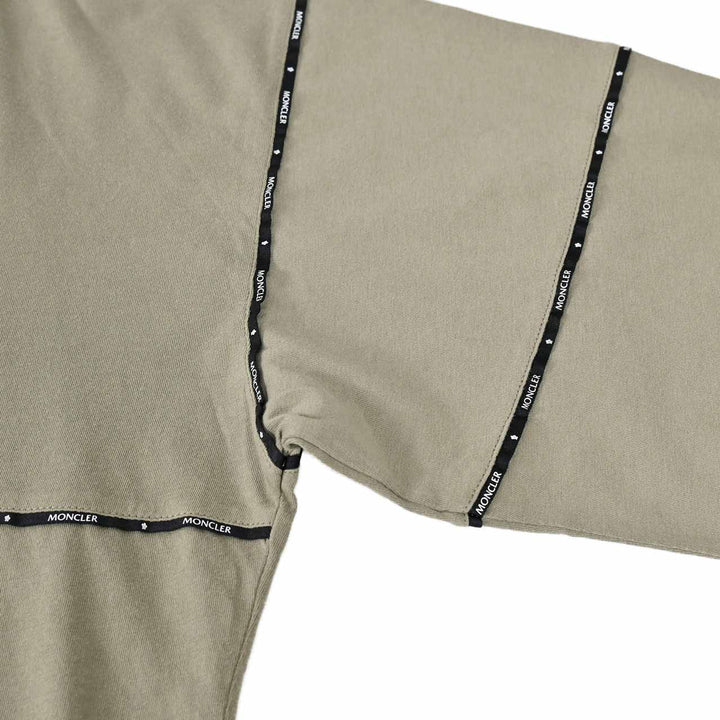 モンクレール MONCLER クルーネック長袖Ｔシャツ 8C01128 8390Y 880 グリーン 年秋冬 メンズ