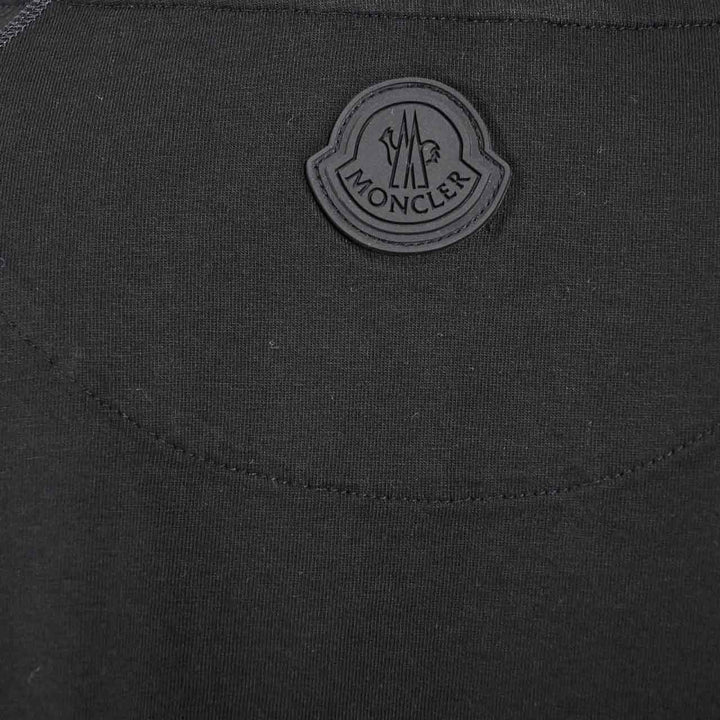 モンクレール MONCLER クルーネック半袖Ｔシャツ 8C01112 8390Y 999 ブラック 年秋冬 メンズ