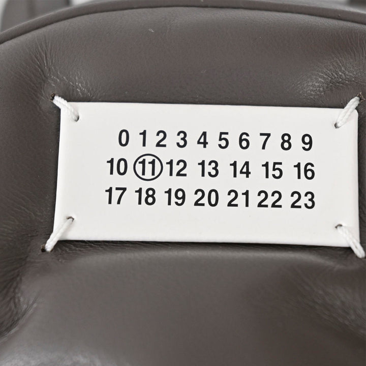 メゾン マルジェラ Maison Margiela バックパック S56WA0014 P4300 T2152 ブラウン  レディース