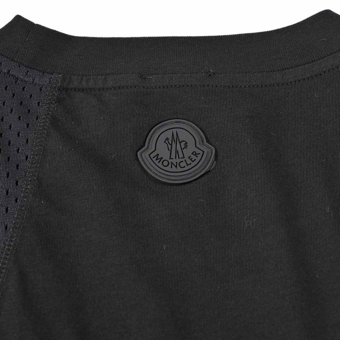 モンクレール MONCLER クルーネック半袖Ｔシャツ 8C01164　8390Y　 999 ブラック  レディース