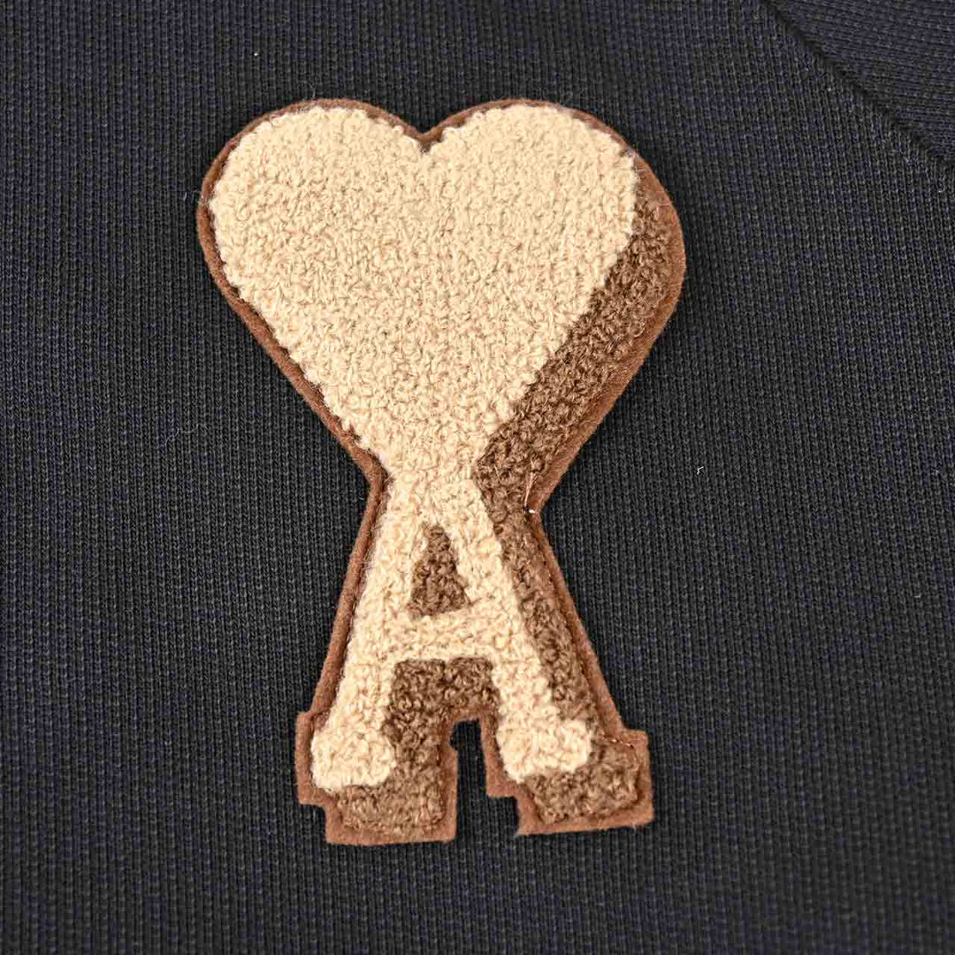 アミ AMI クルーネックセーター USW771.747 001 ブラック 2025AW メンズ