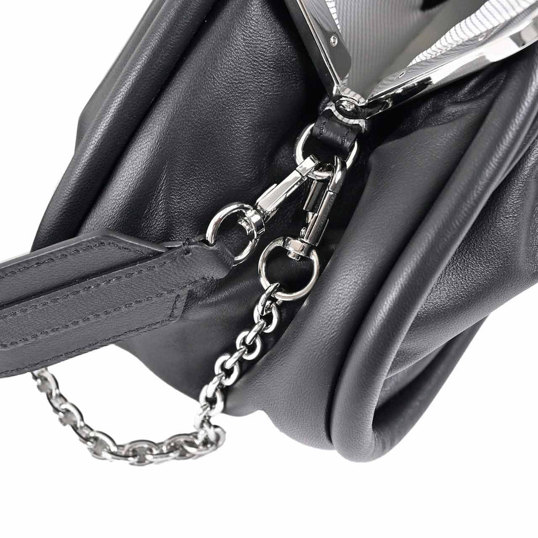 ウィークエンド マックスマーラ WEEKEND MAXMARA バッグ MILVANEW 5516025600 007 ブラック 2025AW レディース